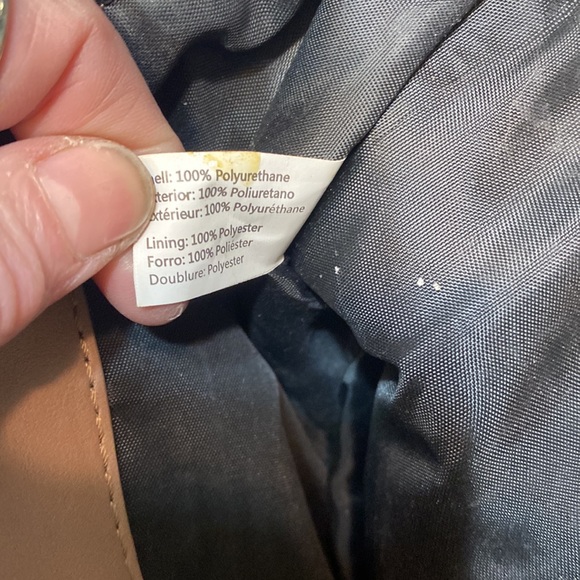 Melie Bianco vegan and cruelty free bag. Designed in USA - Picture 11 of 16